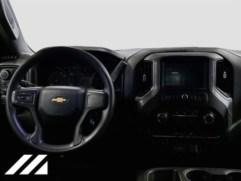 Used 2021 Chevrolet Silverado 1500 Custom AWD/4WD image 21