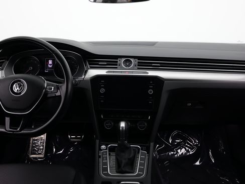 Used 2019 Volkswagen Arteon SE AWD/4WD image 30