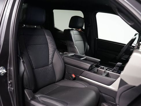 Certified 2025 Toyota Tundra Limited image 31