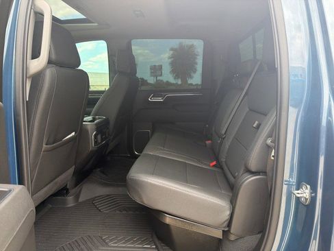 Used 2026 Chevrolet Silverado 2500 LTZ w/ LTZ Plus Package AWD/4WD image 14