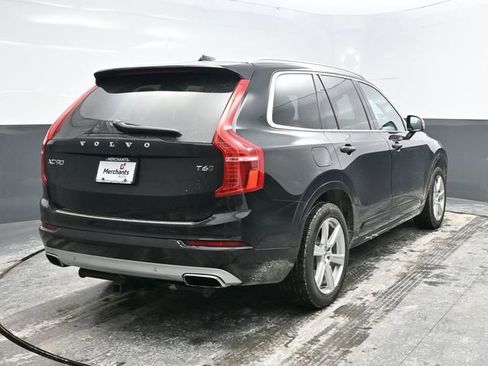 Used 2020 Volvo XC90 T6 Momentum image 6