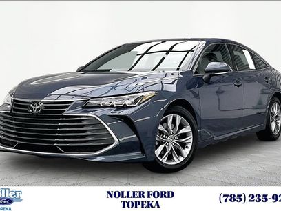 Used 2022 Toyota Avalon XLE w/ Moonroof Package