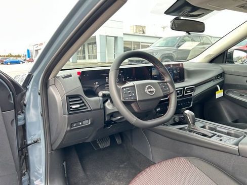 New 2026 Nissan Sentra SR FWD image 27