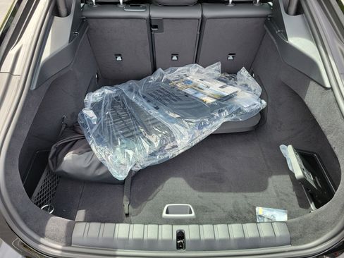 New 2026 BMW i4 eDrive40 w/ Premium Package RWD image 6