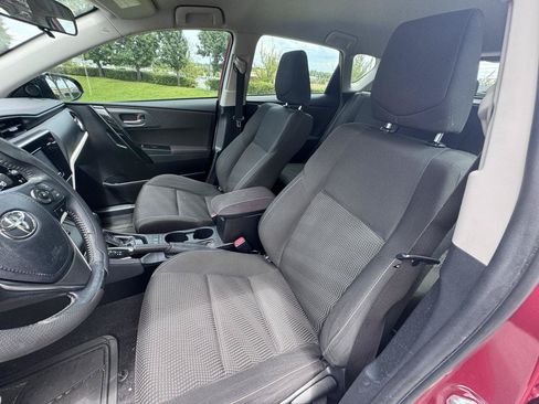 Used 2018 Toyota Corolla iM FWD image 16