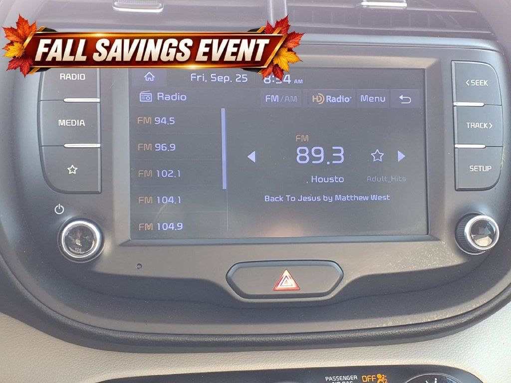 Certified 2022 Kia Soul LX w/ Technology Package FWD image 28