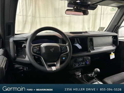 New 2025 Ford Bronco 4-Door image 11