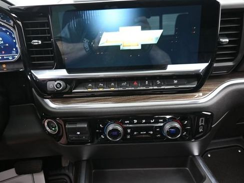 Used 2023 Chevrolet Silverado 1500 RST w/ All Star Edition Plus AWD/4WD image 10