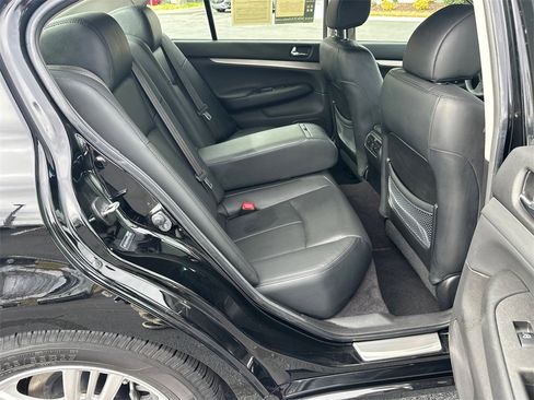 Used 2015 INFINITI Q40 w/ Navigation Package image 15