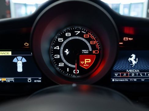 Used 2018 Ferrari 488 GTB image 26