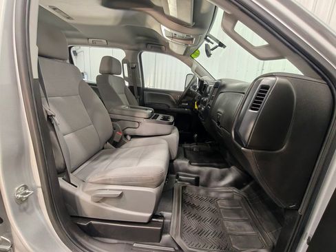 Used 2016 Chevrolet Silverado 2500 W/T AWD/4WD image 28