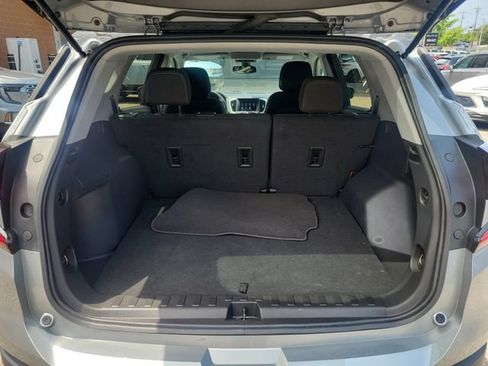 Used 2023 GMC Terrain SLE w/ Driver Convenience Package AWD/4WD image 6