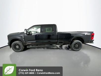 New 2026 Ford F350 Lariat w/ Black Appearance Package