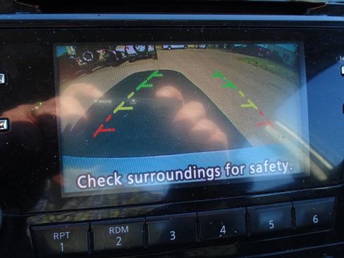 Used 2015 Nissan Altima 2.5 SV image 24