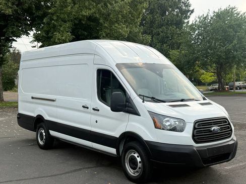 Used 2019 Ford Transit 350 148 High Roof Extended RWD image 8