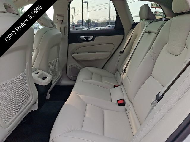 Certified 2024 Volvo XC60 B5 Plus w/ Protection Package Premier AWD/4WD image 12