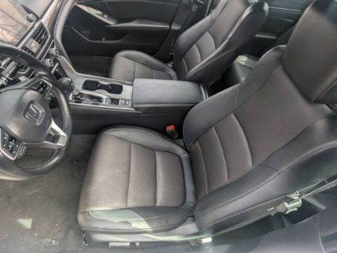 Used 2020 Honda Accord Sport image 17