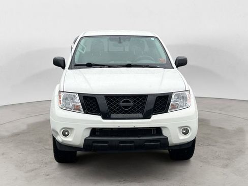 Used 2019 Nissan Frontier SV w/ Value Truck Package image 8