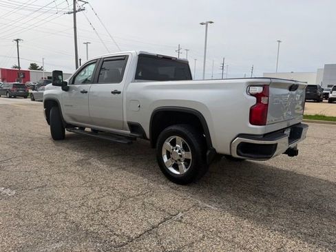 Used 2022 Chevrolet Silverado 2500 W/T w/ Gooseneck/5TH Wheel Package AWD/4WD image 4