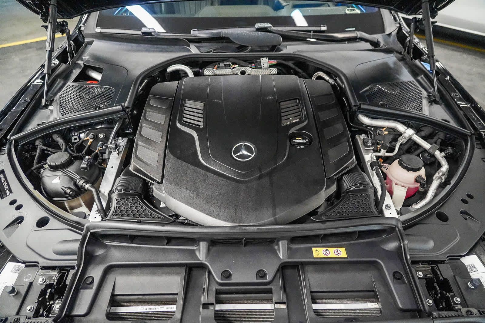 Used 2022 Mercedes-Benz S 580 4MATIC Sedan w/ Rear Seat Package image 26