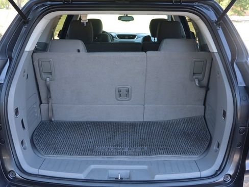 Used 2016 Chevrolet Traverse LS AWD/4WD image 14