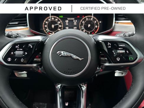 Used 2025 Jaguar F-PACE R-Dynamic S AWD/4WD image 10