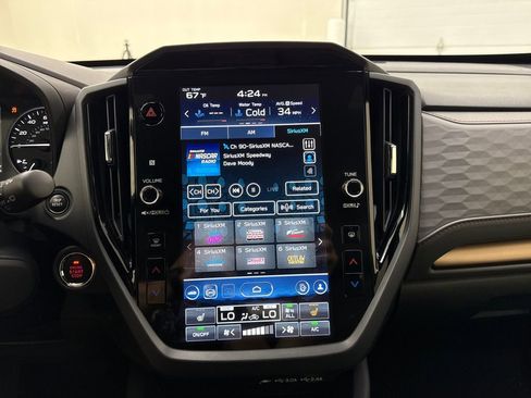 Used 2025 Subaru Forester Sport image 17