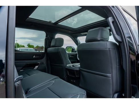 New 2026 Toyota Tundra Limited AWD/4WD image 16