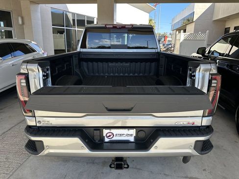 New 2026 GMC Sierra 2500 AT4 w/ AT4 Premium Plus Package AWD/4WD image 32
