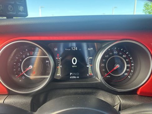 Used 2020 Jeep Gladiator Rubicon image 18