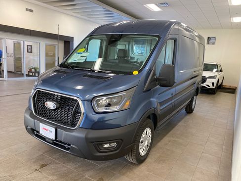 New 2026 Ford Transit 250 148 Medium Roof w/ Electrician Trade Package image 4