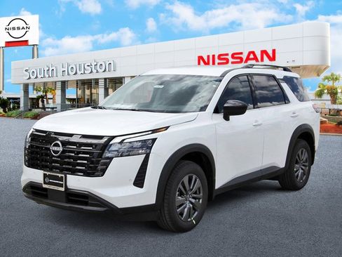 New 2026 Nissan Pathfinder SV FWD image 2