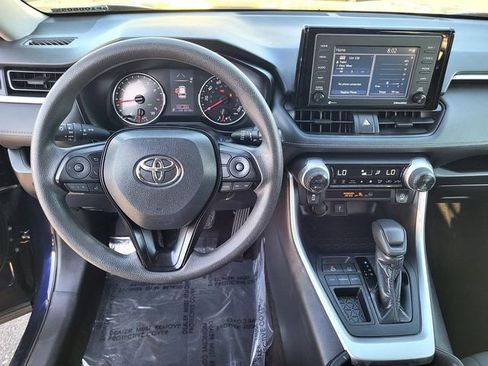 Used 2020 Toyota RAV4 XLE w/ All Weather Liner Package FWD image 8