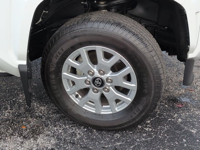 Used 2026 Toyota Tacoma SR5 RWD image 10