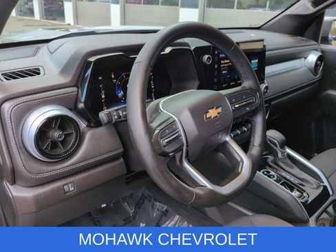 Certified 2023 Chevrolet Colorado LT w/ LT Convenience Package II AWD/4WD image 11