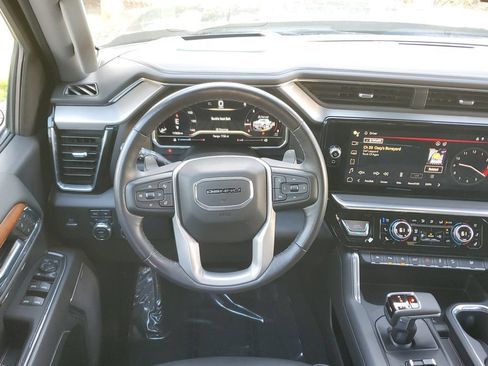 Certified 2023 GMC Sierra 1500 Denali w/ Denali Reserve Package AWD/4WD image 18