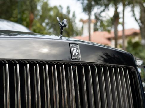 Used 2023 Rolls-Royce Ghost Black Badge w/ Black Badge Ghost Package AWD/4WD image 10
