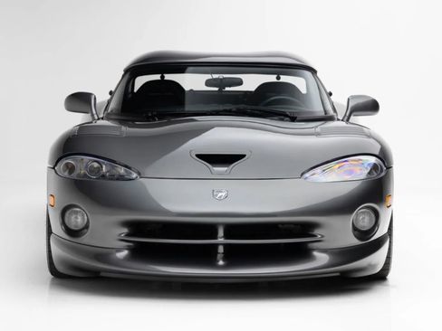 Used 2002 Dodge Viper RT/10 RWD image 25