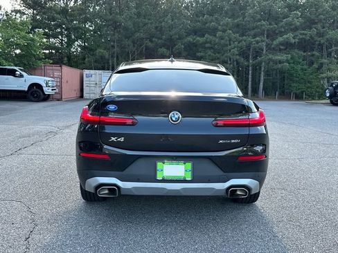 Used 2024 BMW X4 xDrive30i w/ Parking Assistance Package AWD/4WD image 6