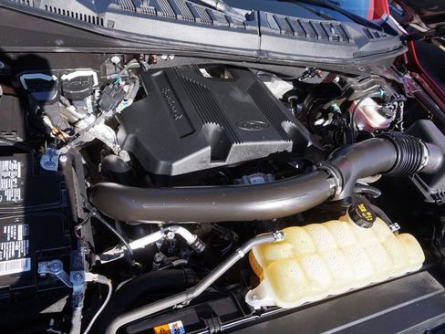 Used 2019 Ford F150 Platinum w/ Max Trailer Tow Package image 9