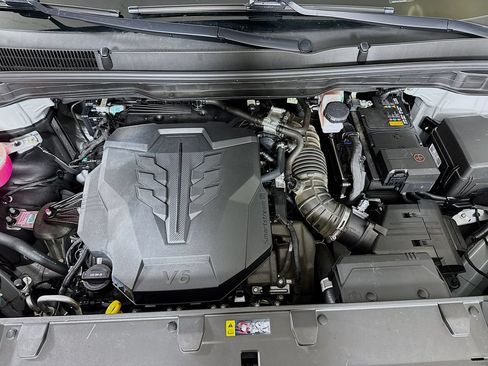Used 2024 Kia Carnival SX Prestige FWD image 34