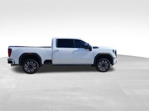 Certified 2026 GMC Sierra 2500 Denali Ultimate w/ Snow Plow Prep/Camper Package AWD/4WD image 6