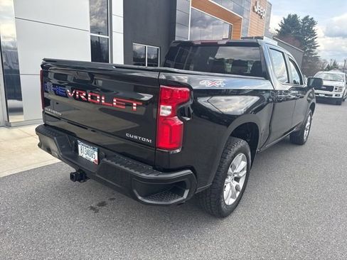 Used 2022 Chevrolet Silverado 1500 Custom AWD/4WD image 6