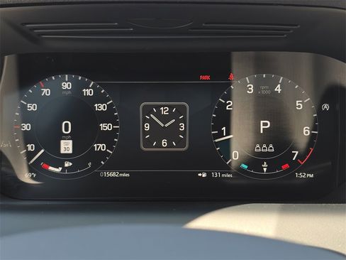 Certified 2025 Land Rover Discovery Sport S image 19