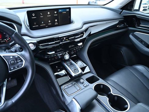 Used 2024 Acura MDX Advance Package image 34