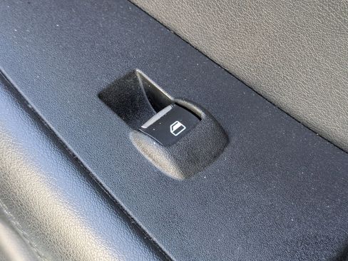 Used 2021 Ford Edge SEL w/ Convenience Package image 35