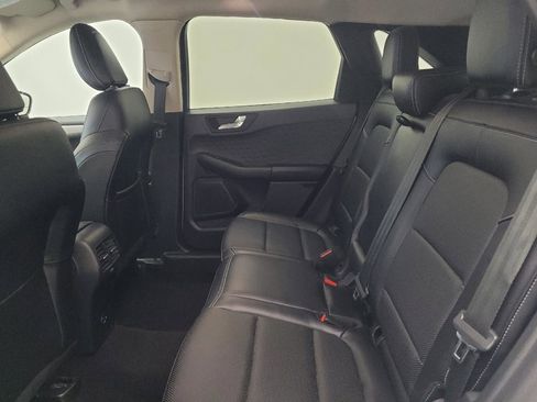 Used 2020 Ford Escape SEL FWD image 18