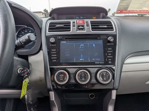 Used 2018 Subaru Forester 2.5i Premium AWD/4WD image 19