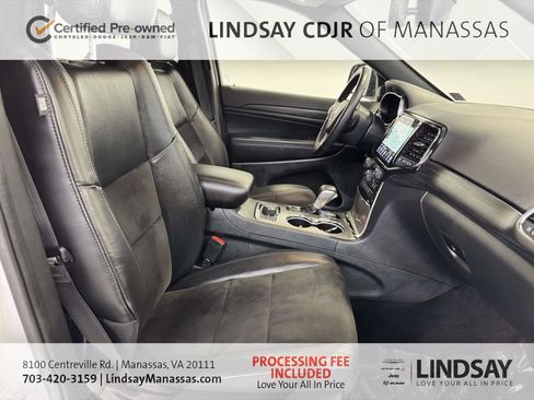Used 2022 Jeep Grand Cherokee Laredo X AWD/4WD image 12