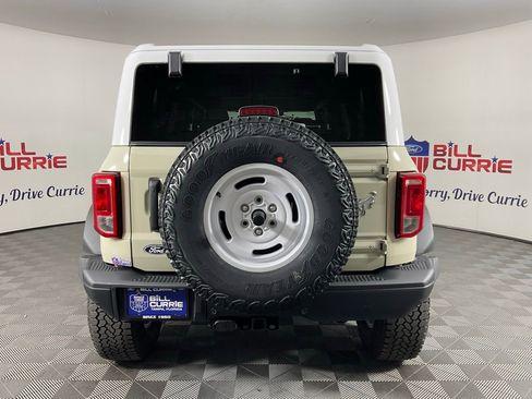 New 2026 Ford Bronco Heritage Edition image 4